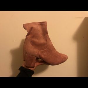 Women’s Heeled Boot